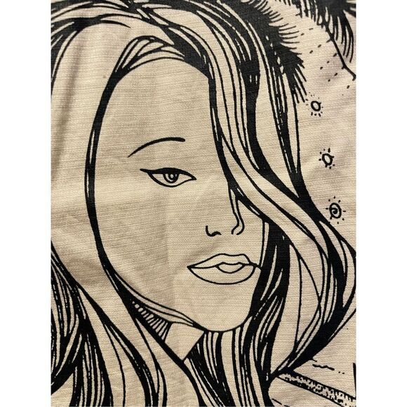 Romy Cream Skirt Size Small - Picture 6 of 6